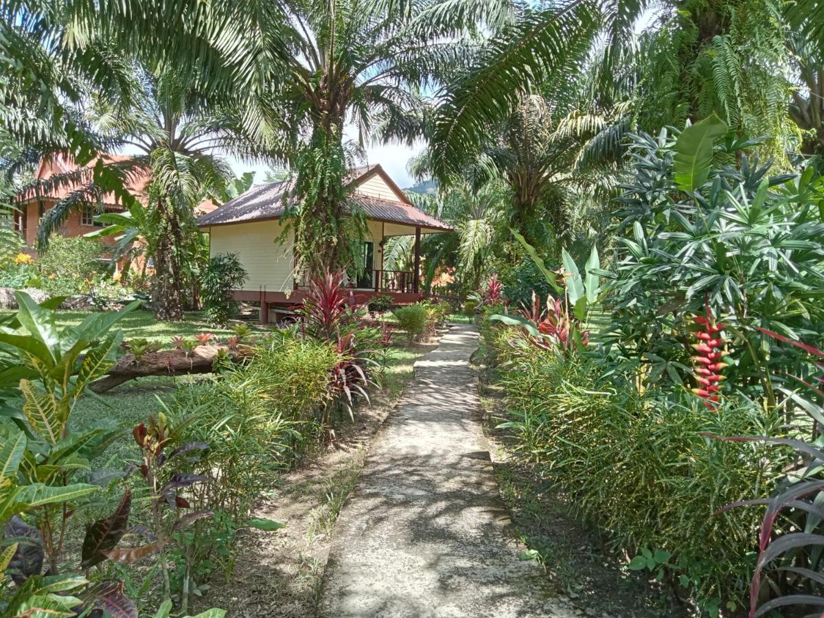 Khao Sok Palm Garden Resort Khao Sok National Park Exterior foto